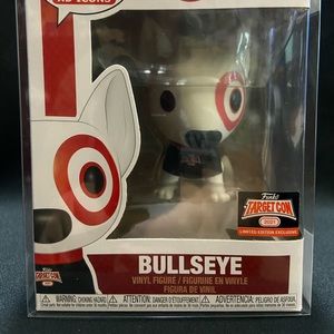 Funko Pop Target Con Bullseye w/ soft protector
